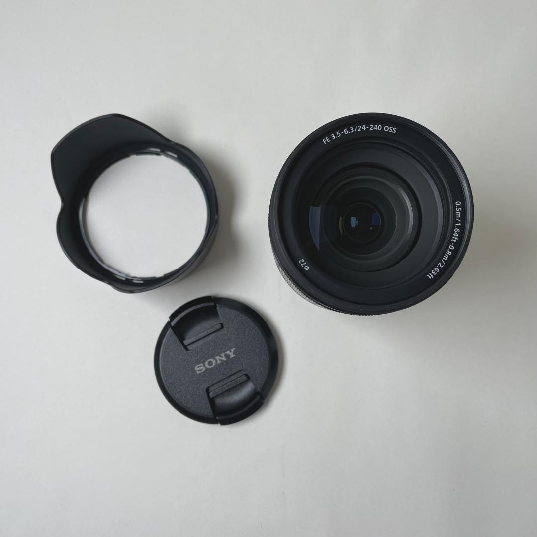 おまけ付【ほぼ未使用の美品】SONY　SEL24240　ズーム　旅行用にこれ1本