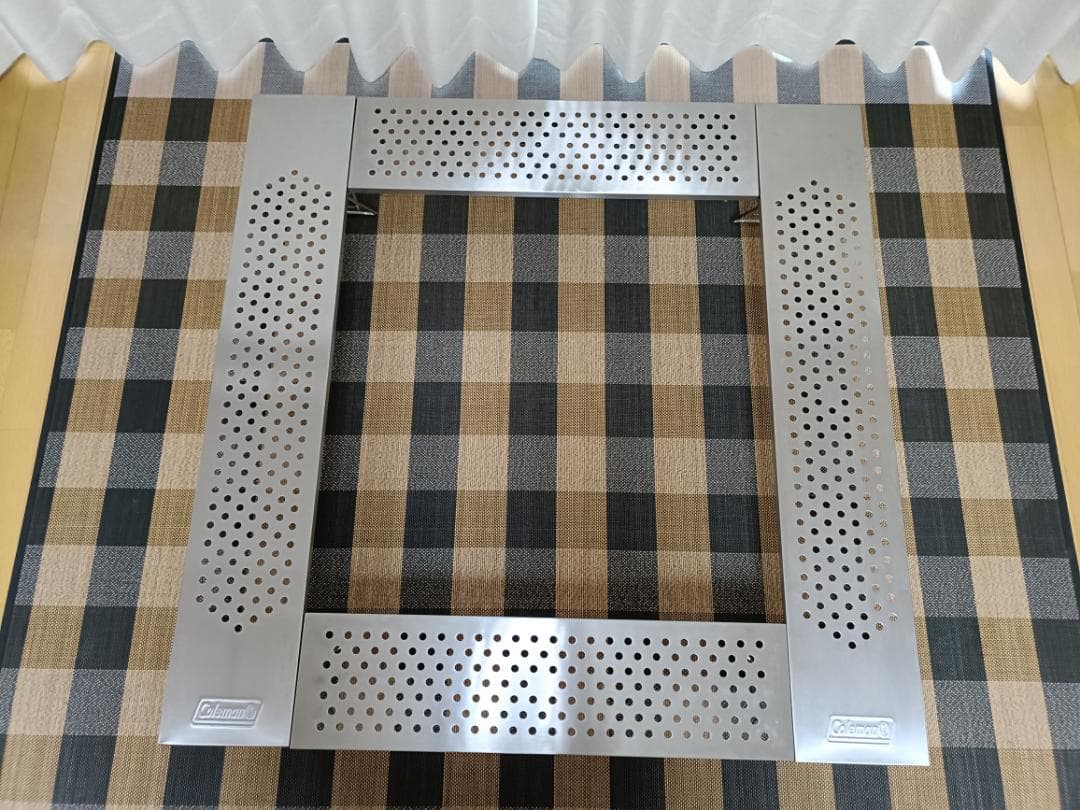 Coleman　ファイアープレイステーブル　コールマン　焚き火