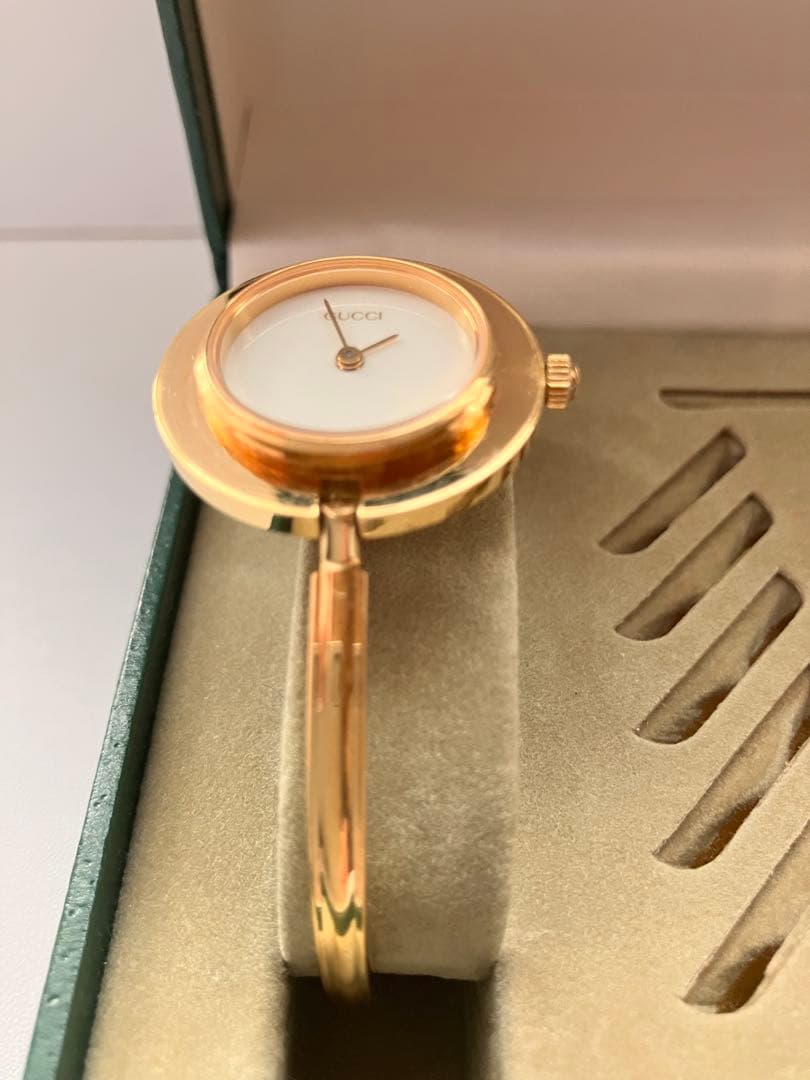グッチ　レディース腕時計　チェンジベゼル　電池交換済み