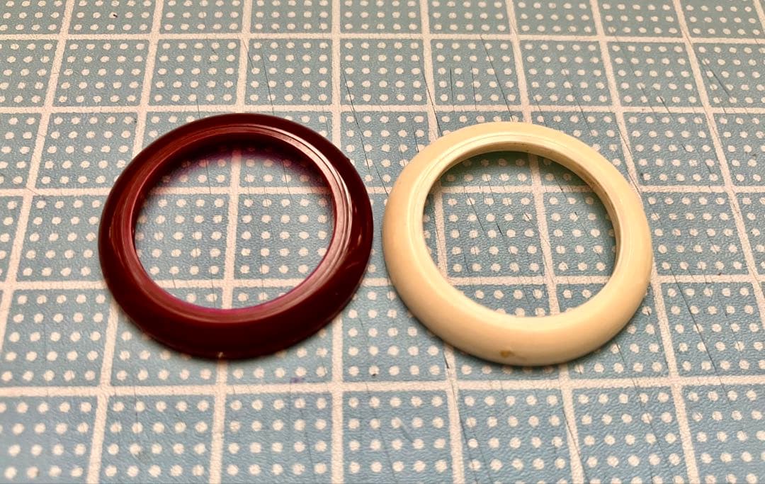 グッチ　レディース腕時計　チェンジベゼル　電池交換済み