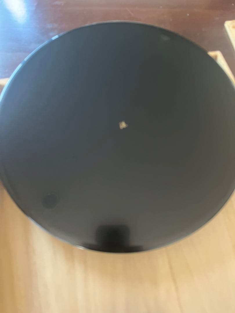 輪島塗　丸盆 沈金　松紋箱付き