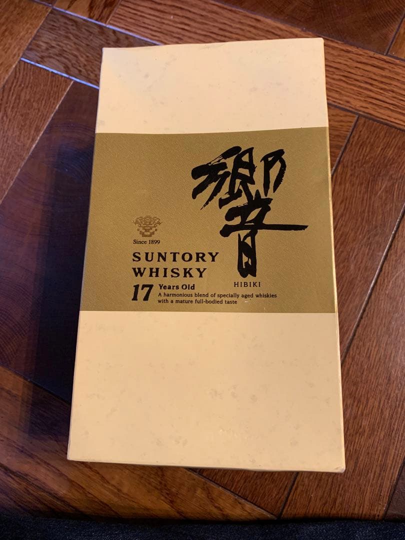 響 17年 ウイスキー 両面ゴールドラベル　SHT01 未開栓