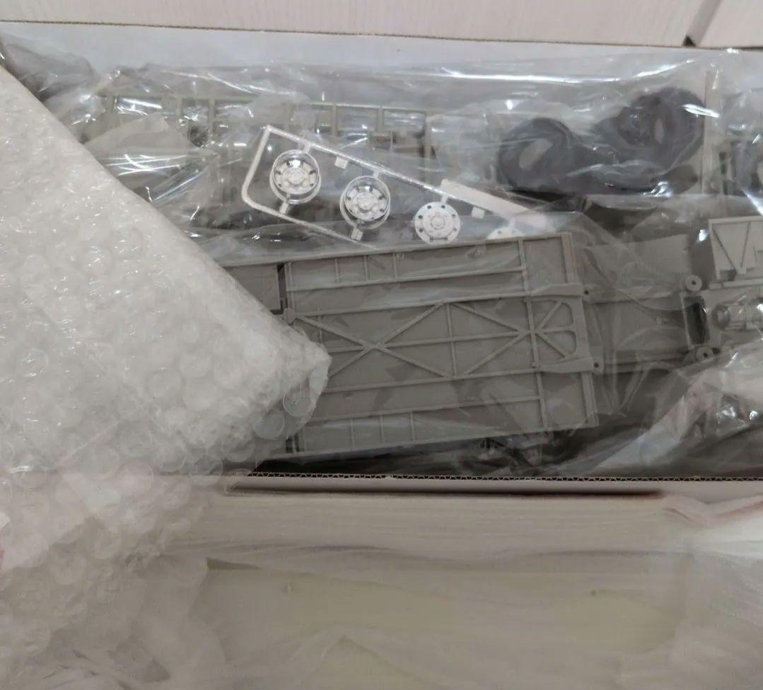 1/32 エアポートリムジンバス プラモデル