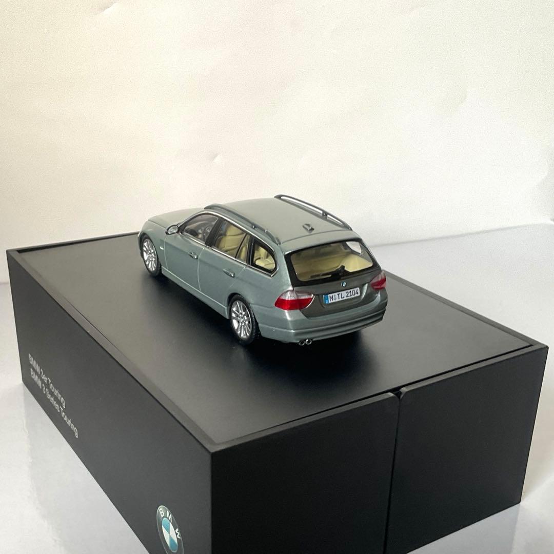 BMW ミニカー 3 Series Touring 1/43 新品未使用
