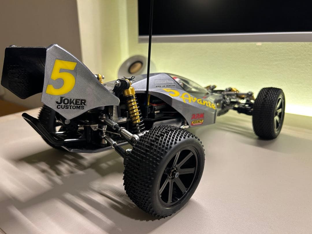 1/10電動RCカー アバンテ （2011）