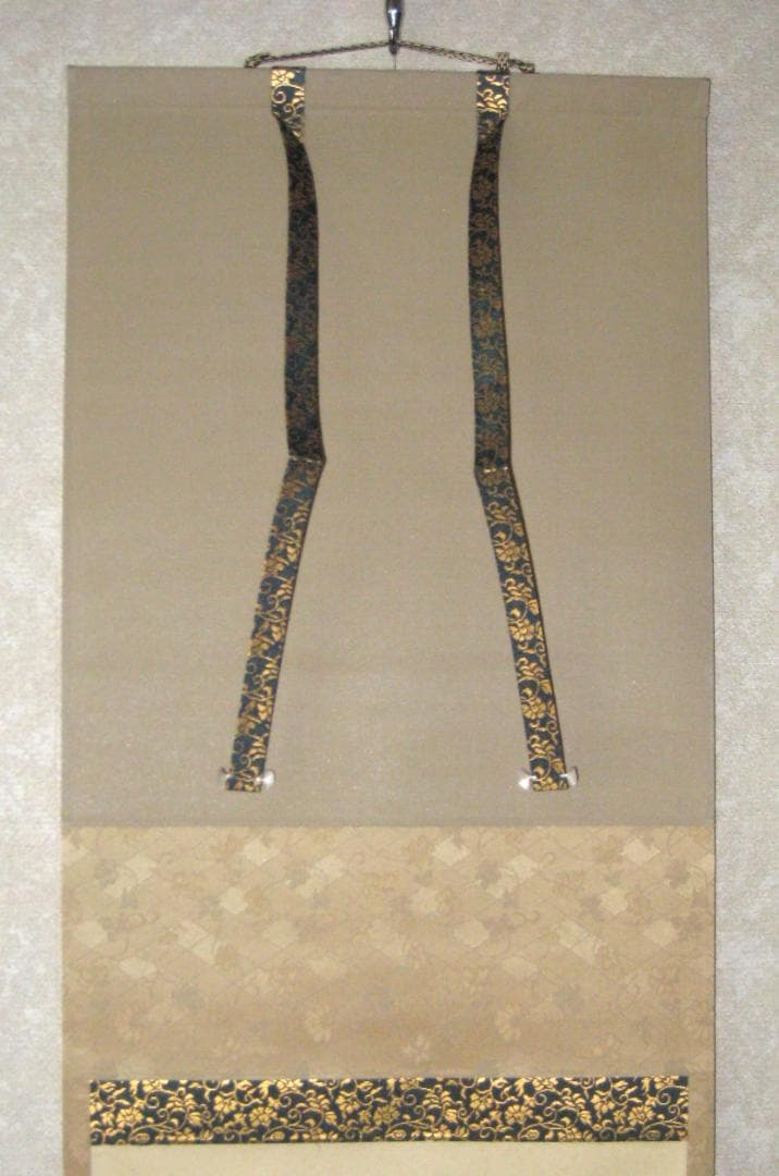 【真筆】茶掛　閑坐聴松風◆大徳寺派 逢春寺 前大徳 法谷文雅　共箱・タトウ箱付