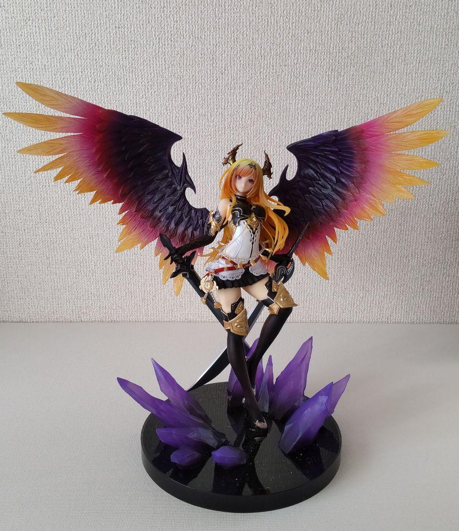 神撃のバハムート ダークエンジェル・オリヴィエ フィギュア