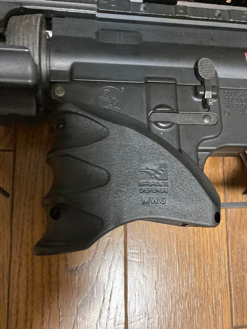 東京マルイ　M4 Sシステム　電動ガン　マガジン·バッテリー付き