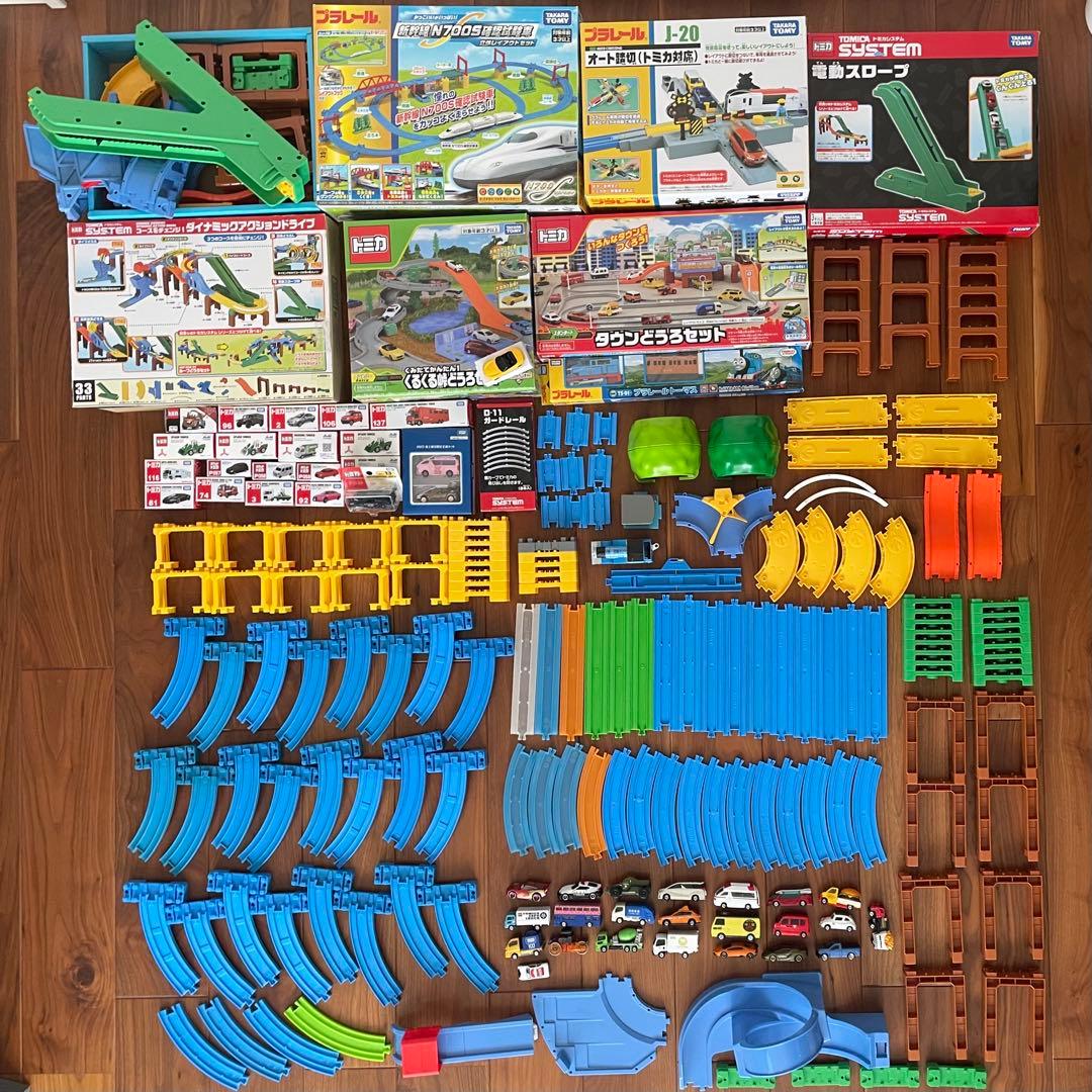 トミカ・プラレール大量まとめ売り
