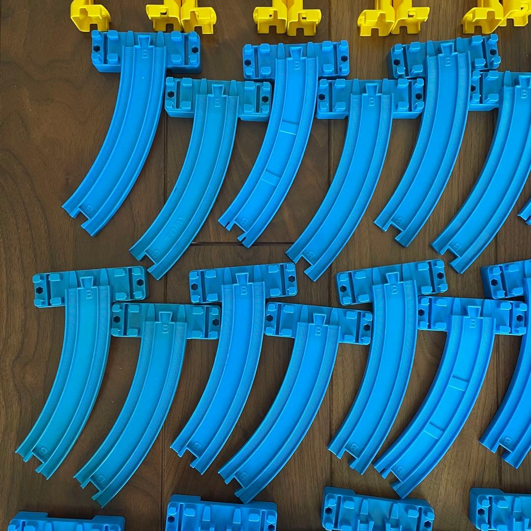 トミカ・プラレール大量まとめ売り