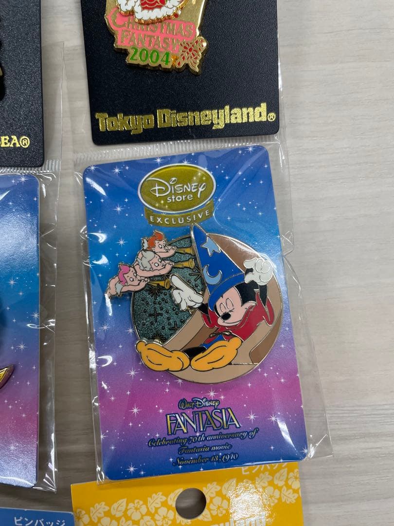 東京ディズニーランド・ディズニーシー ピンバッジセット 9個