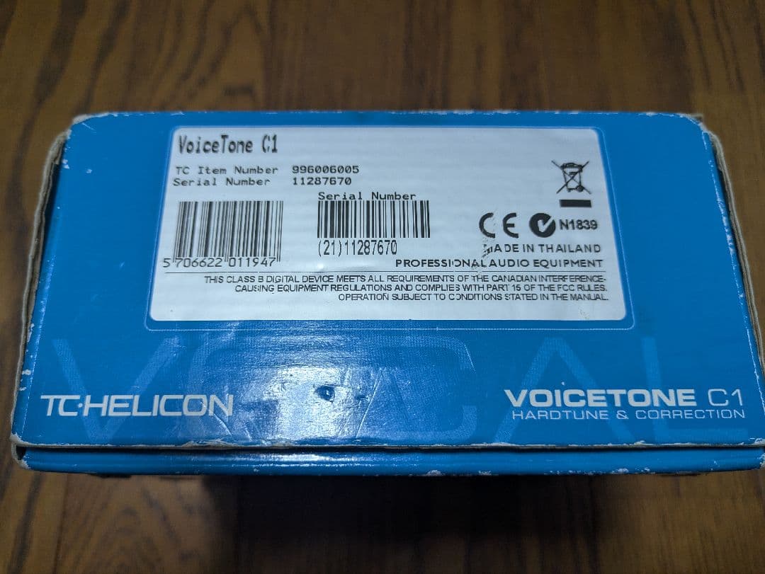 ギター TC-Helicon VoiceTone C1