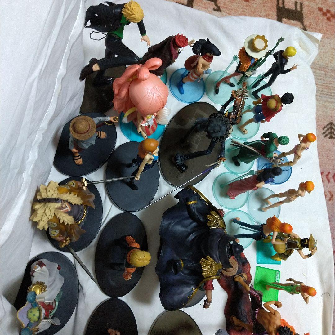 ワンピースフィギュアまとめ売り造形王、DXFなど計36体