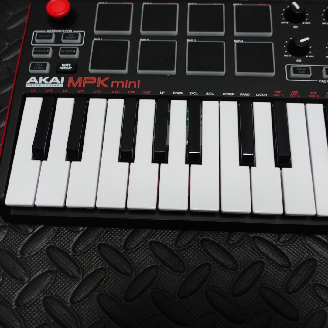 AKAI MPK mini 25鍵 MIDIキーボード