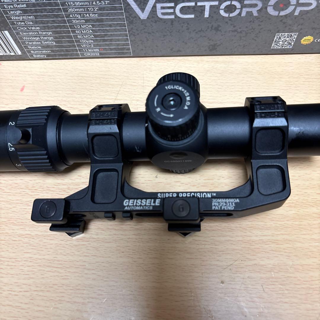 ベクターオプティクス　フォレスター　GEN2 スコープ