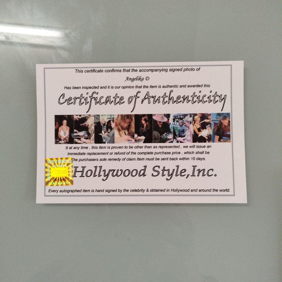 セール中…アンジェリカ・D直筆サイン入り超大型写真…出身の人気モデル…