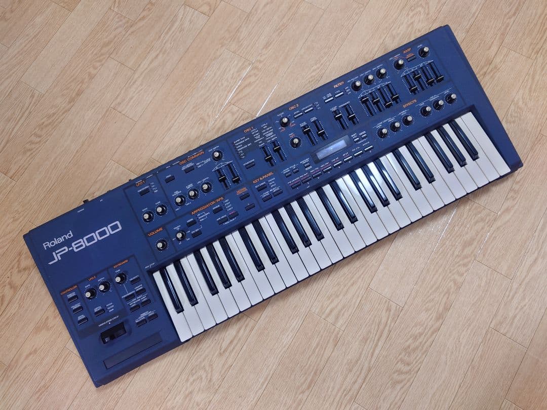 Roland JP-8000 ローランド アナログモデリングシンセサイザー
