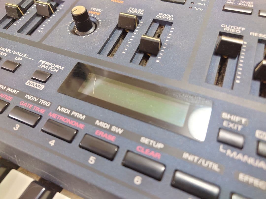 Roland JP-8000 ローランド アナログモデリングシンセサイザー