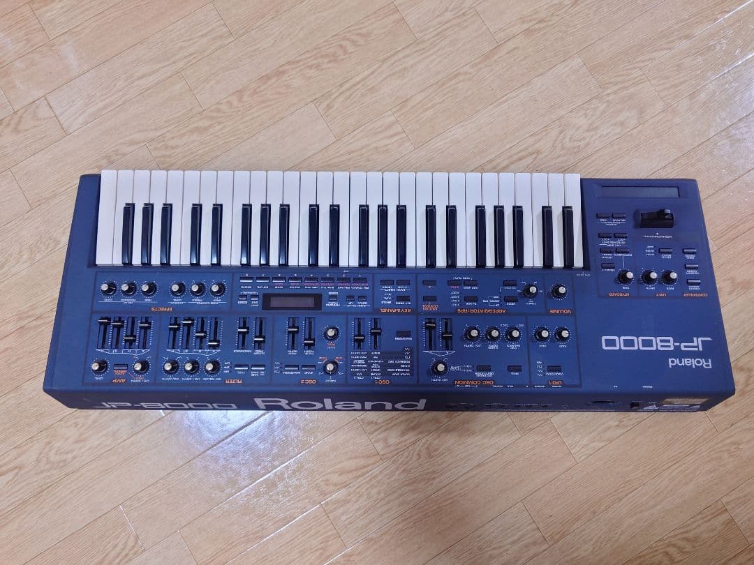 Roland JP-8000 ローランド アナログモデリングシンセサイザー