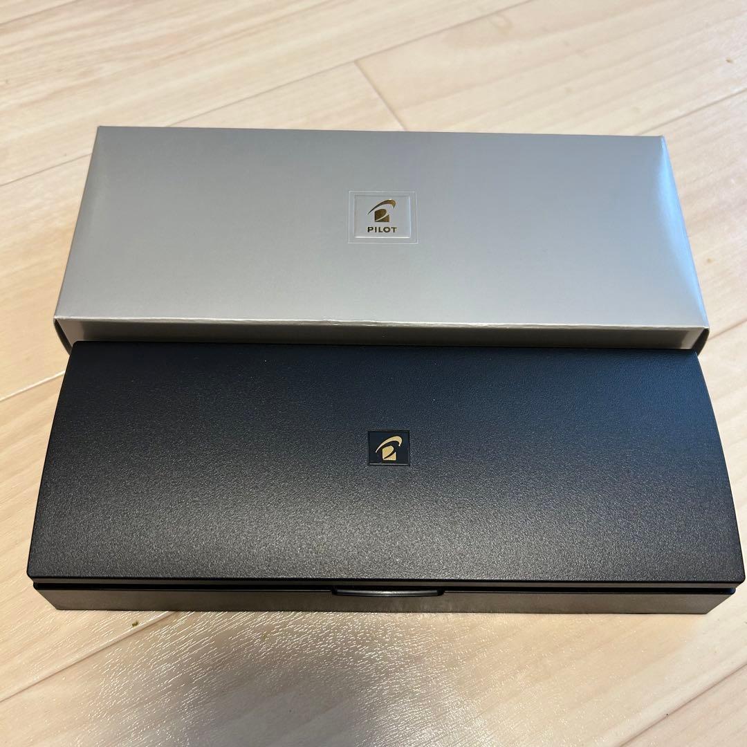 【未使用】PILOT カスタム74 ボールペン BKK-1000R-B