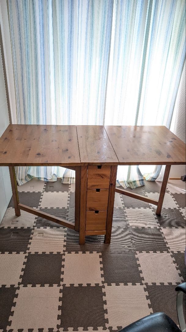 愛知県　引き取り限定　廃盤カラー　IKEA ノールデンゲートレッグテーブル