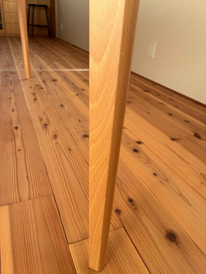 天童木工　水之江忠臣　ダイニングテーブル　グッドデザイン賞