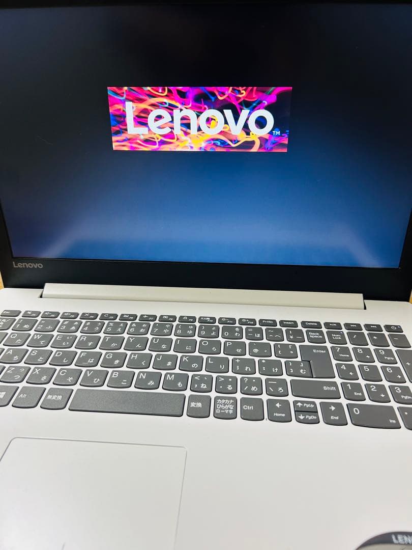 Lenovo Ideapad 320 ホワイト 15.6インチ