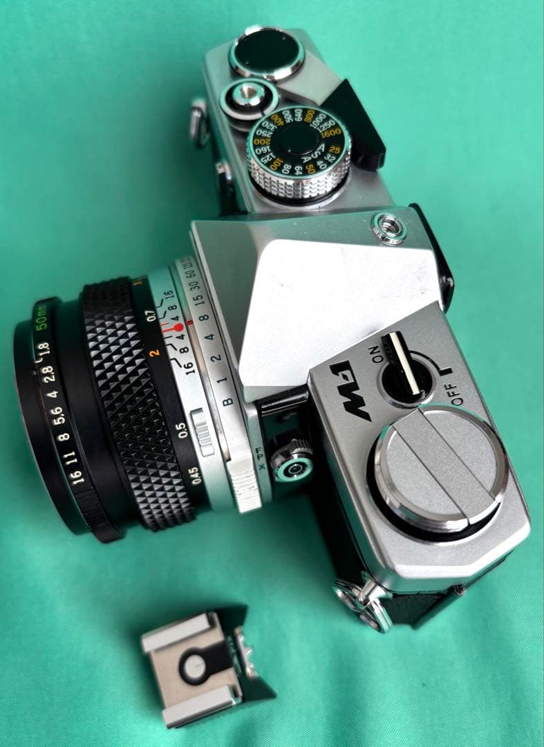 ★ OLYMPUS M-1 + \"M-SYSTEM\" 標準レンズレンズ 50mm