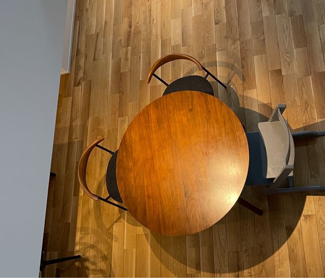 パモウナ　ダイニングテーブル　pamouna 天然木 無垢 ウォールナット