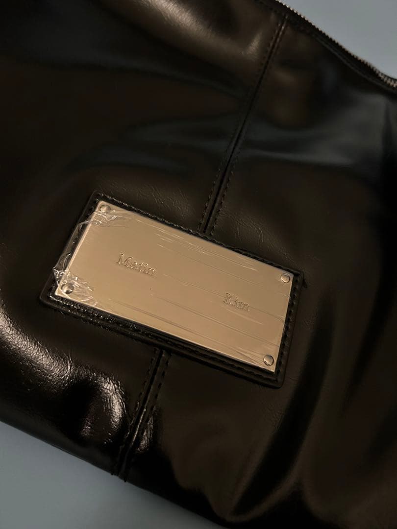 MATIN KIM SIDEZIPPER SHOULDER BAGマーティンキム