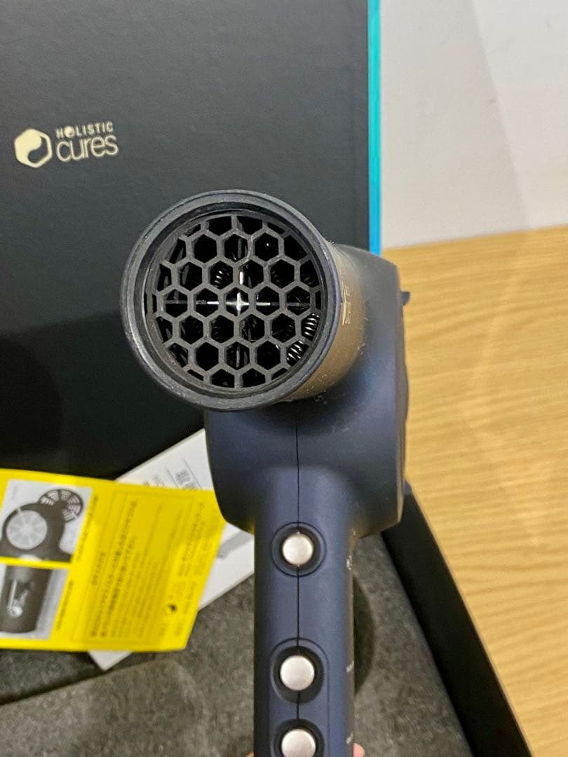 【美品】ホリスティックキュアドライヤーCCID-P01B 黒 箱付 動作良好