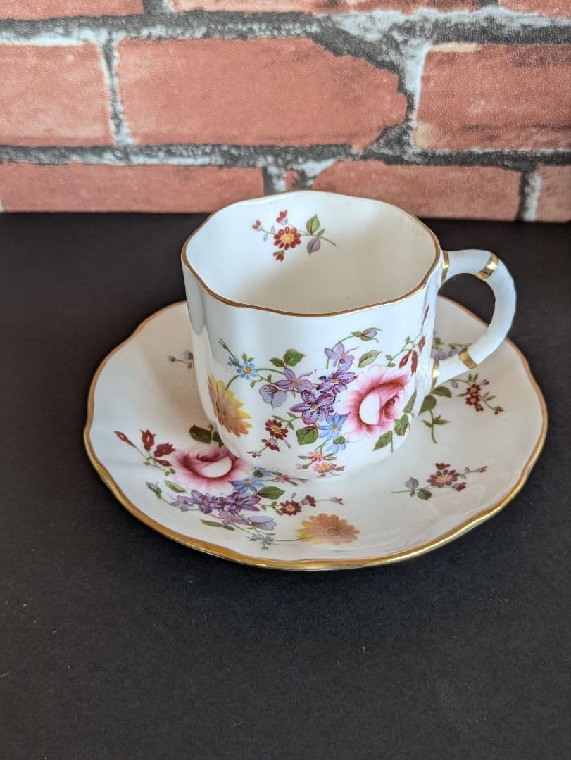 イギリス アンティーク ロイヤルクラウンダービー コーヒーカップ トリオ