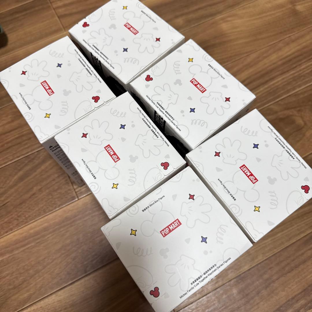 ぬいぐるみ Pop mart Mickey Family