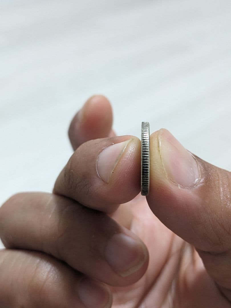 H*e様 【古銭】八咫烏20銭銀貨（超希少で試鋳貨）、さらに超豪華のおまけ付