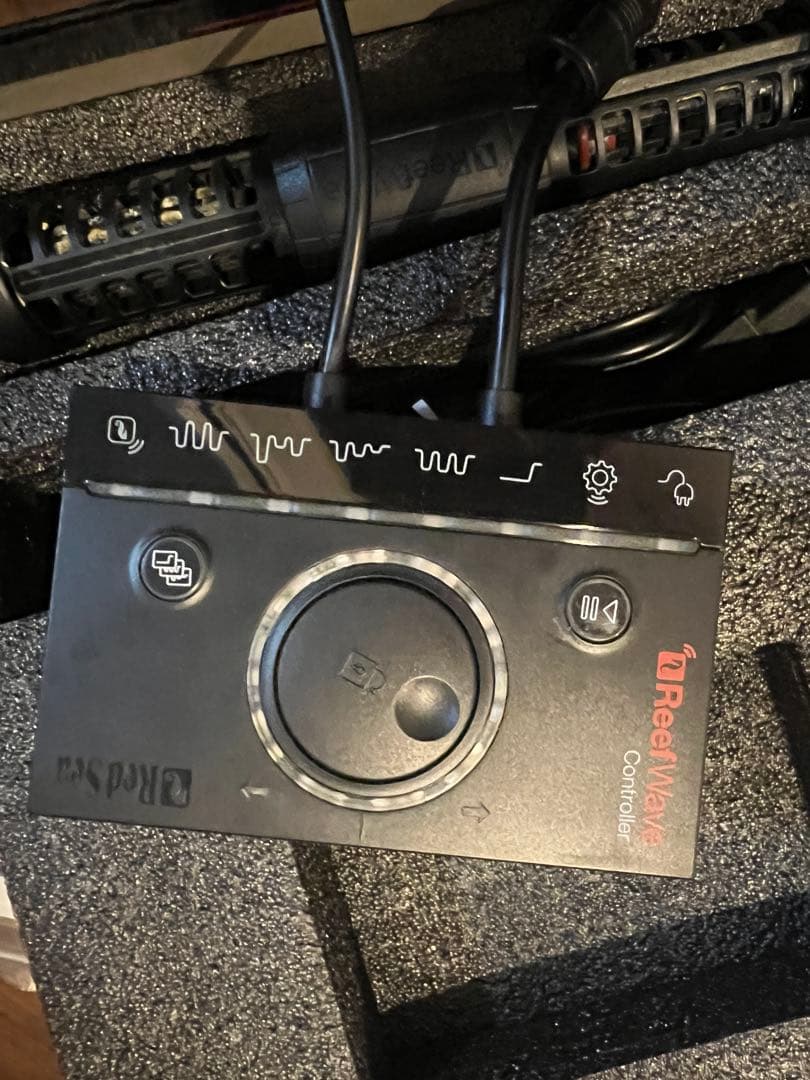 Red Sea ReefWave 25 (1年使用)