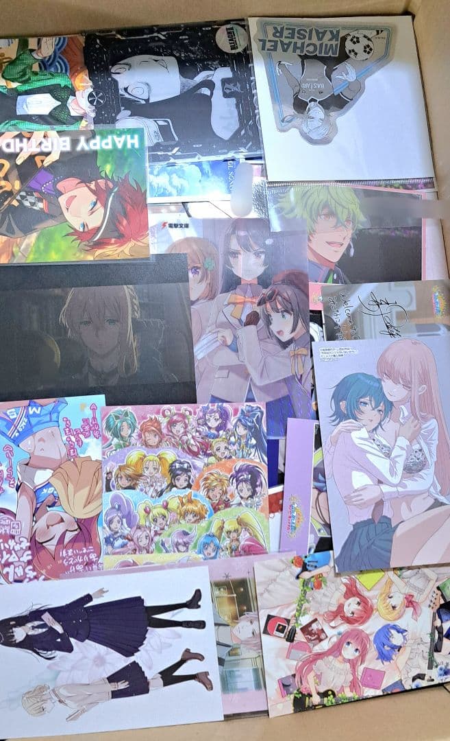 紙類　アニメ　ゲーム　まとめ売り　大量　ノンジャンル