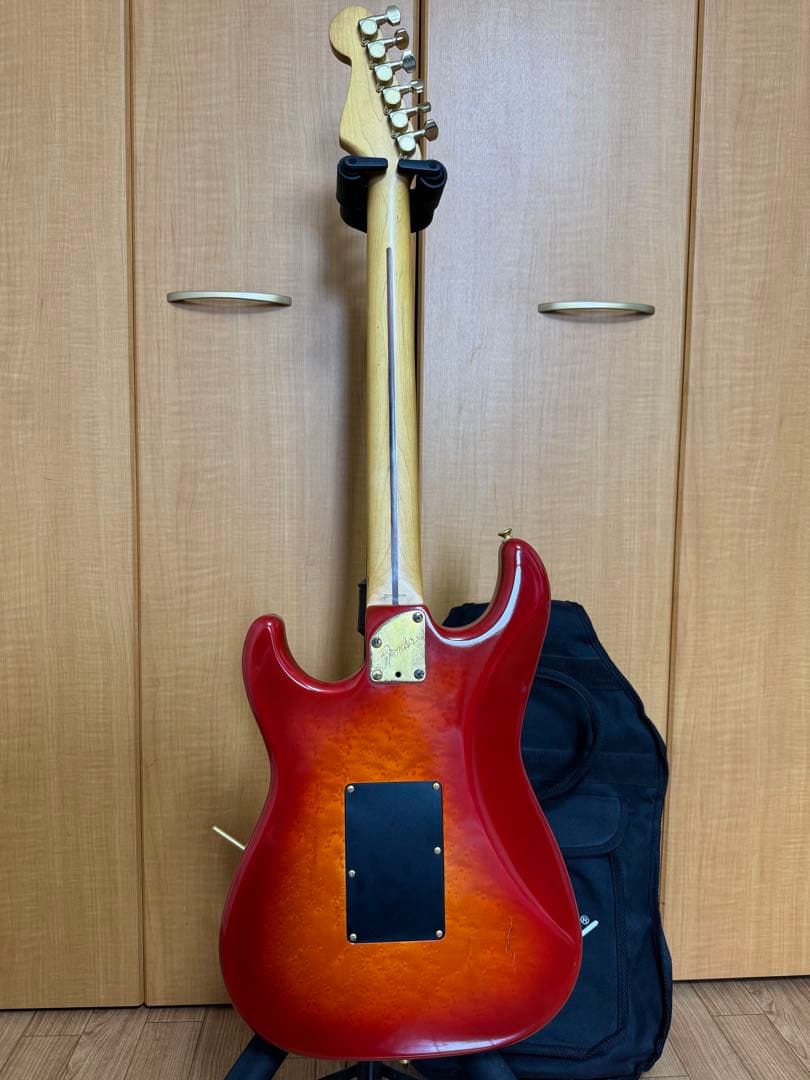 Fender Japan フジゲン製 STR-75 ストラトキャスター