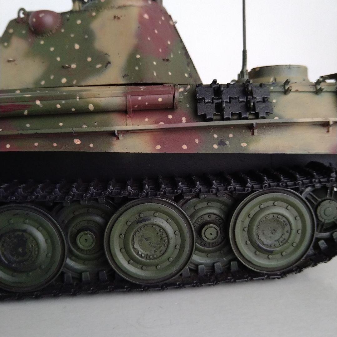 1/35ドイツ軍パンターF　指揮戦車