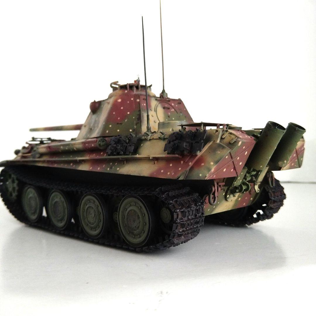 1/35ドイツ軍パンターF　指揮戦車