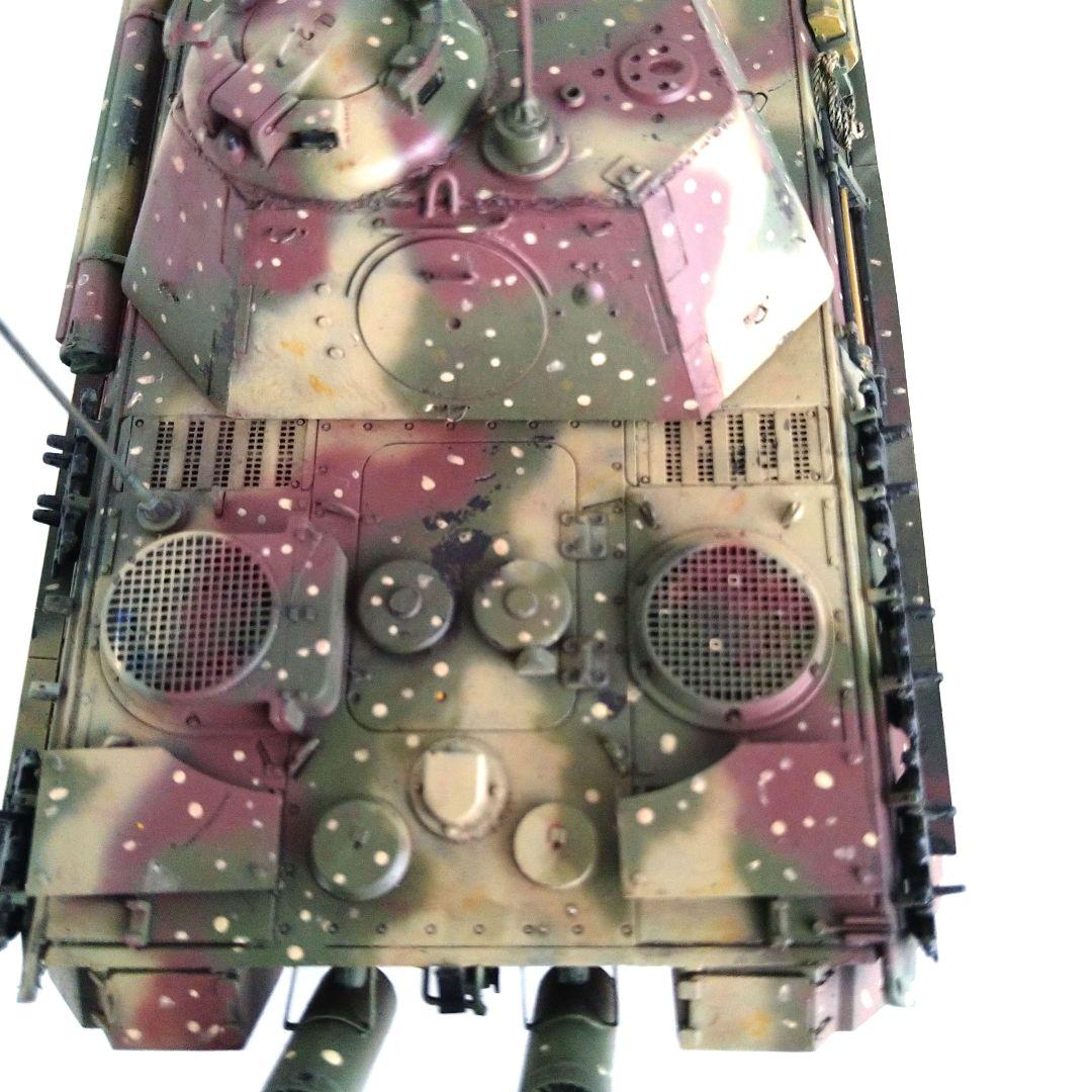 1/35ドイツ軍パンターF　指揮戦車