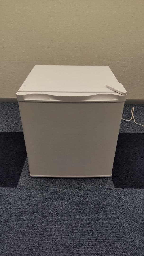 【引取り可】46L 1ドアミニ冷蔵庫 ホワイト