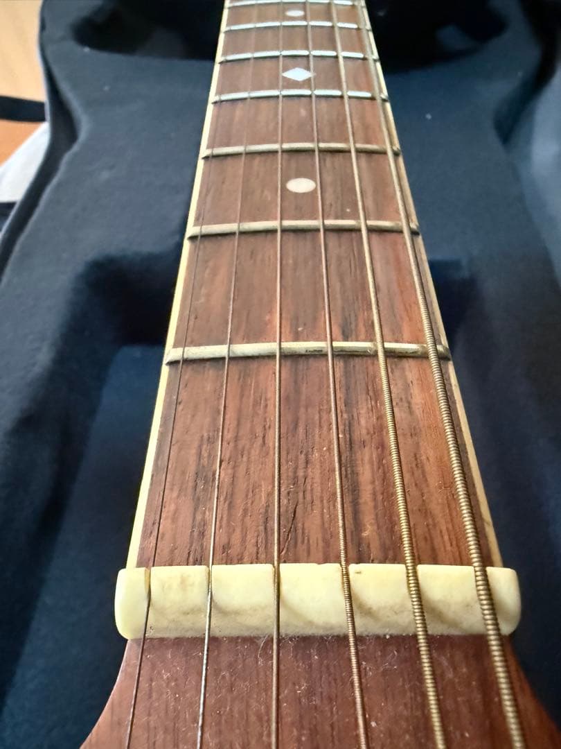 Ovation Celebrity Deluxe CC257 ハードケース付き