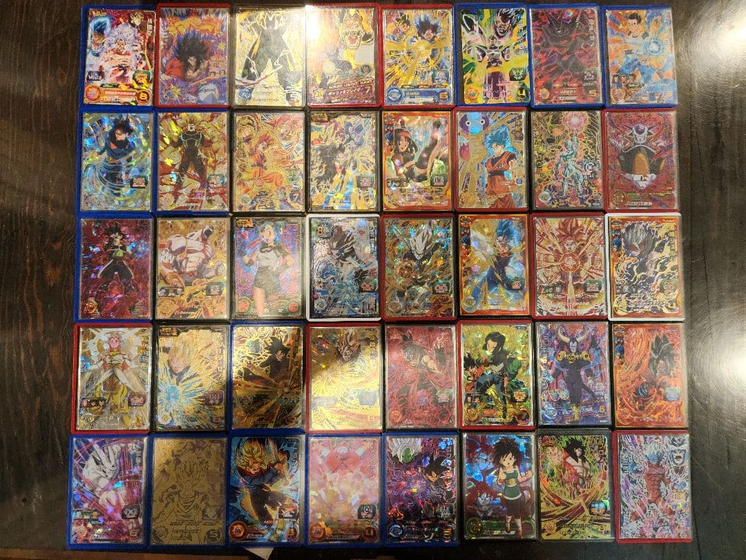 スーパードラゴンボールヒーローズカード85枚＋おまけ約200枚　引退品まとめ売り