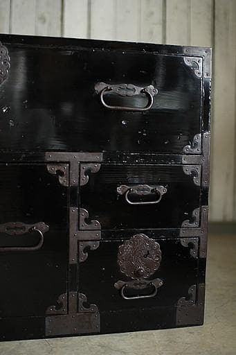 綺麗な丸金具庄内箪笥　抽斗4杯　タンス　収納　古家具　古民家　時代家具