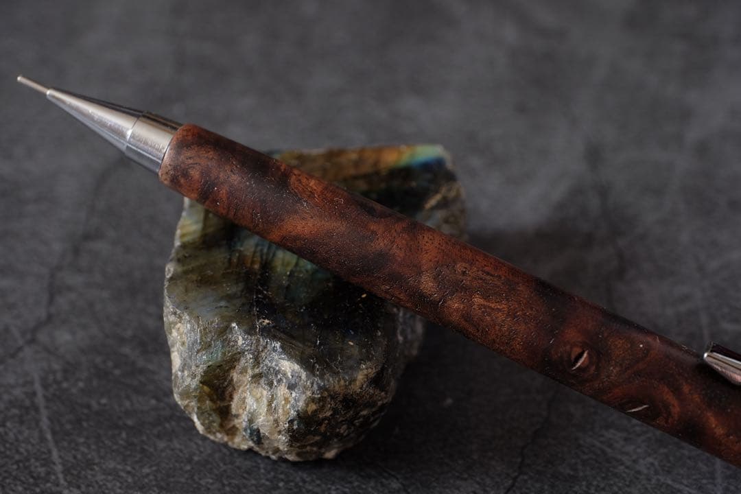 PG5木軸カスタム0205　高村杢工房 製図用シャーペン　クラロウォルナット瘤