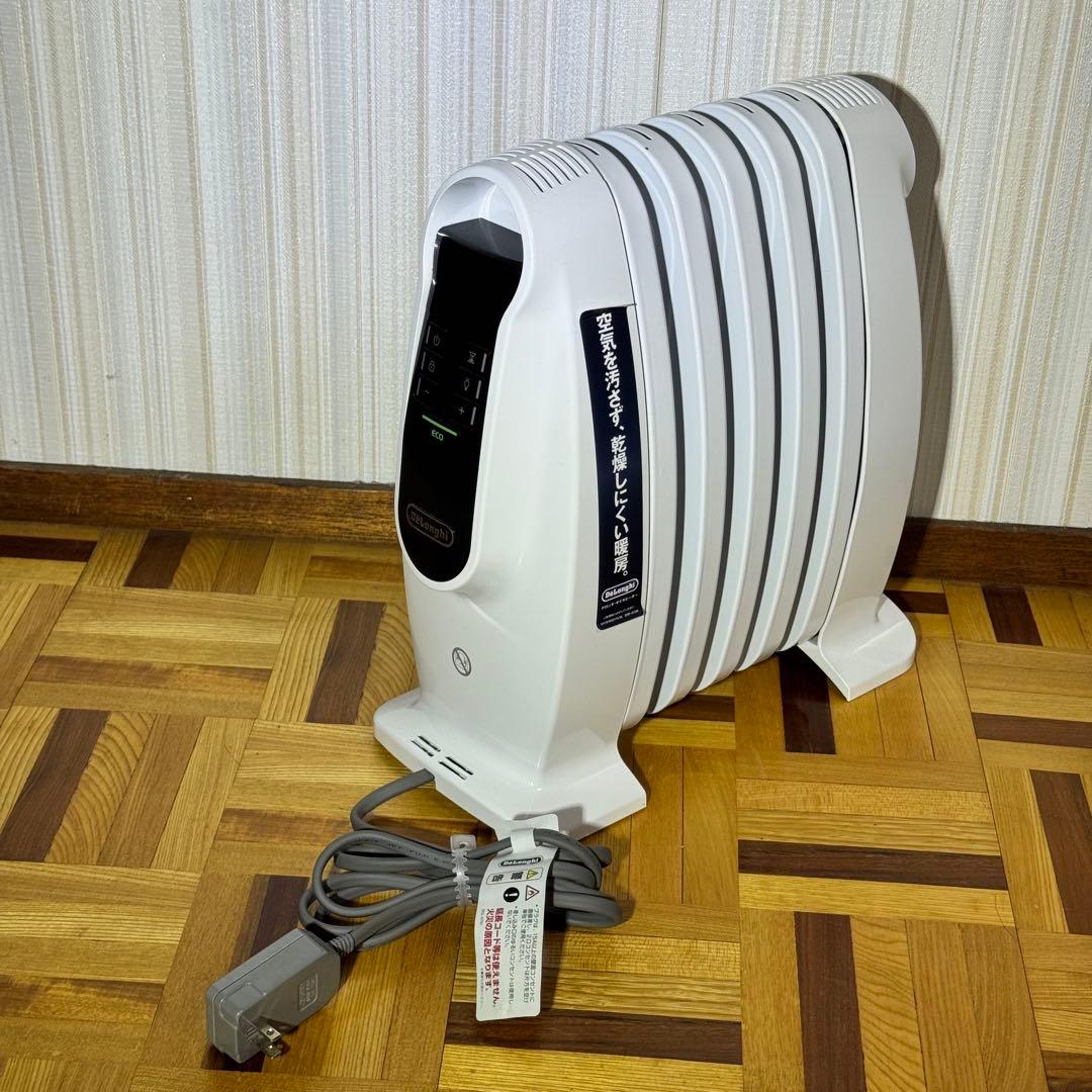 De'Longhi オイルヒーター　NJ0505E