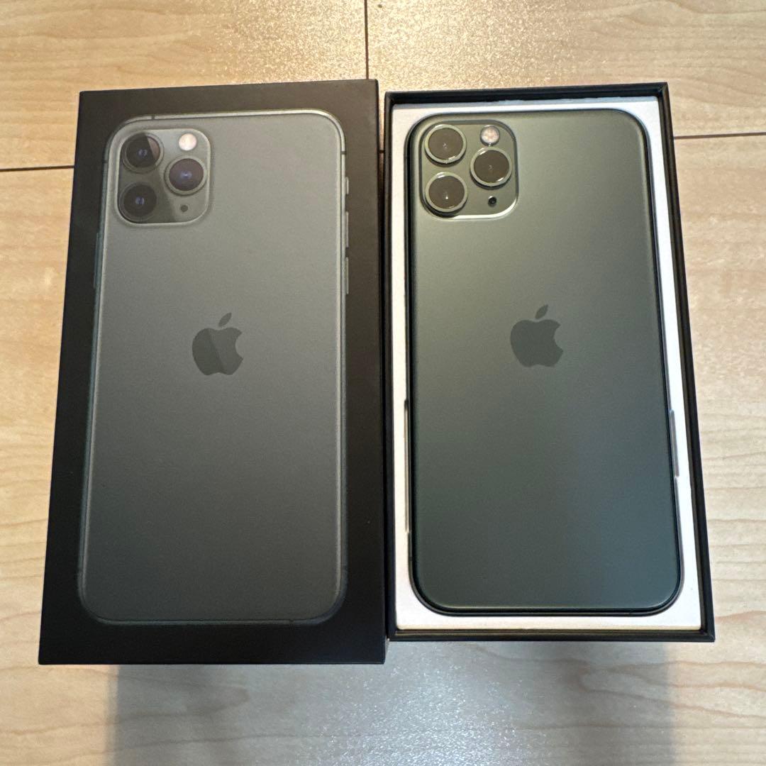 a*a様 iPhone11Pro 512GB ミッドナイトグリーン 超美品 SI