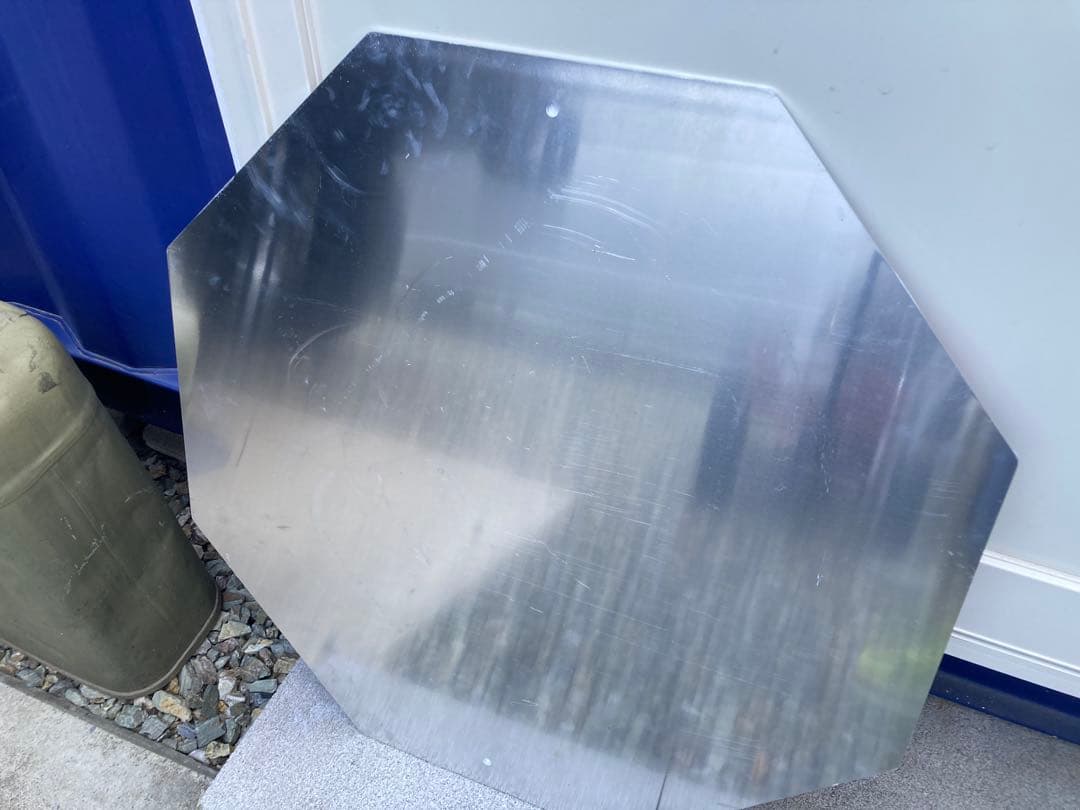 アメリカンガレージ　オブジェ　道路標識　アメリカロードサイン　stop看板　屋外