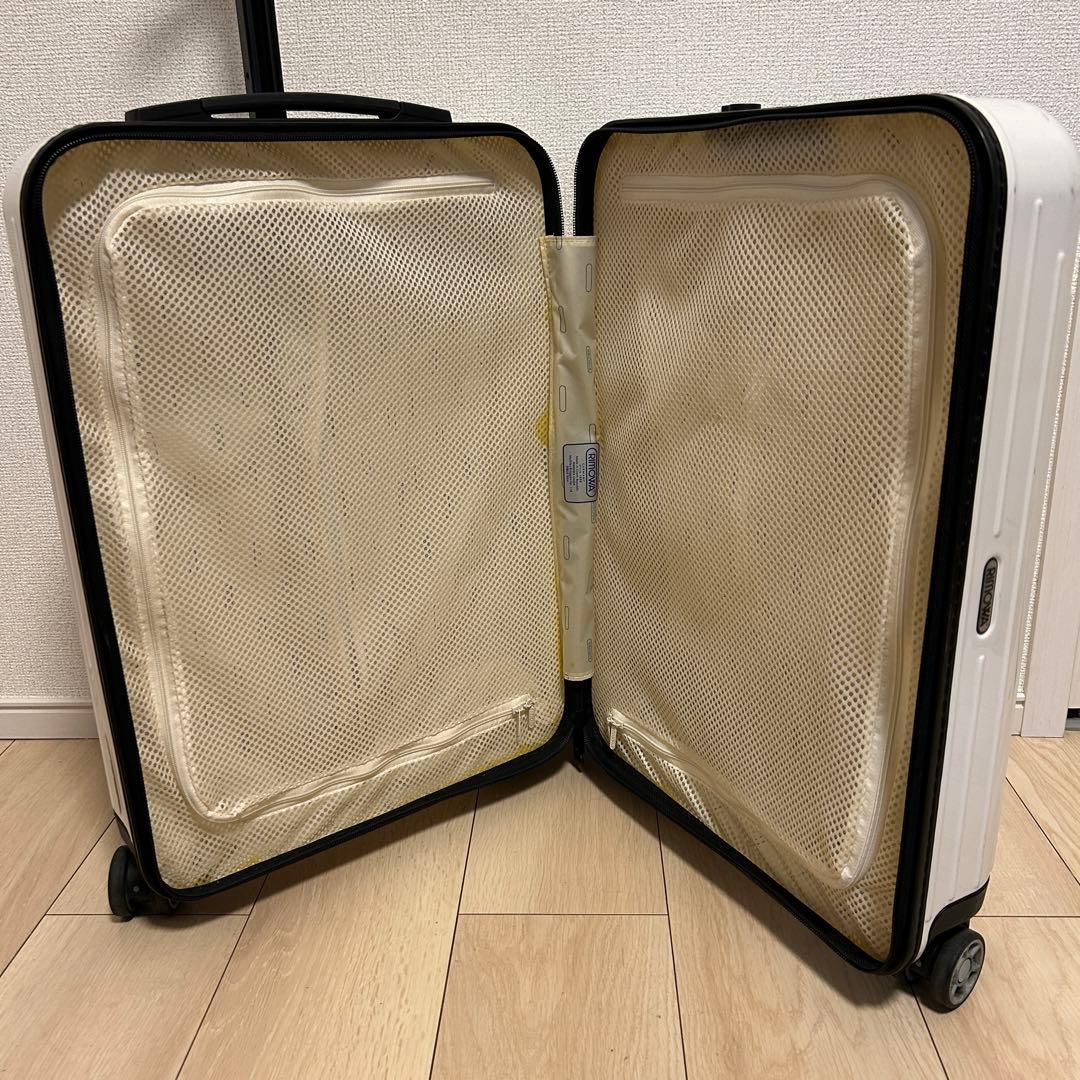 機内持込○ RIMOWA SALSA AIR 4輪 ハワイ限定カラー