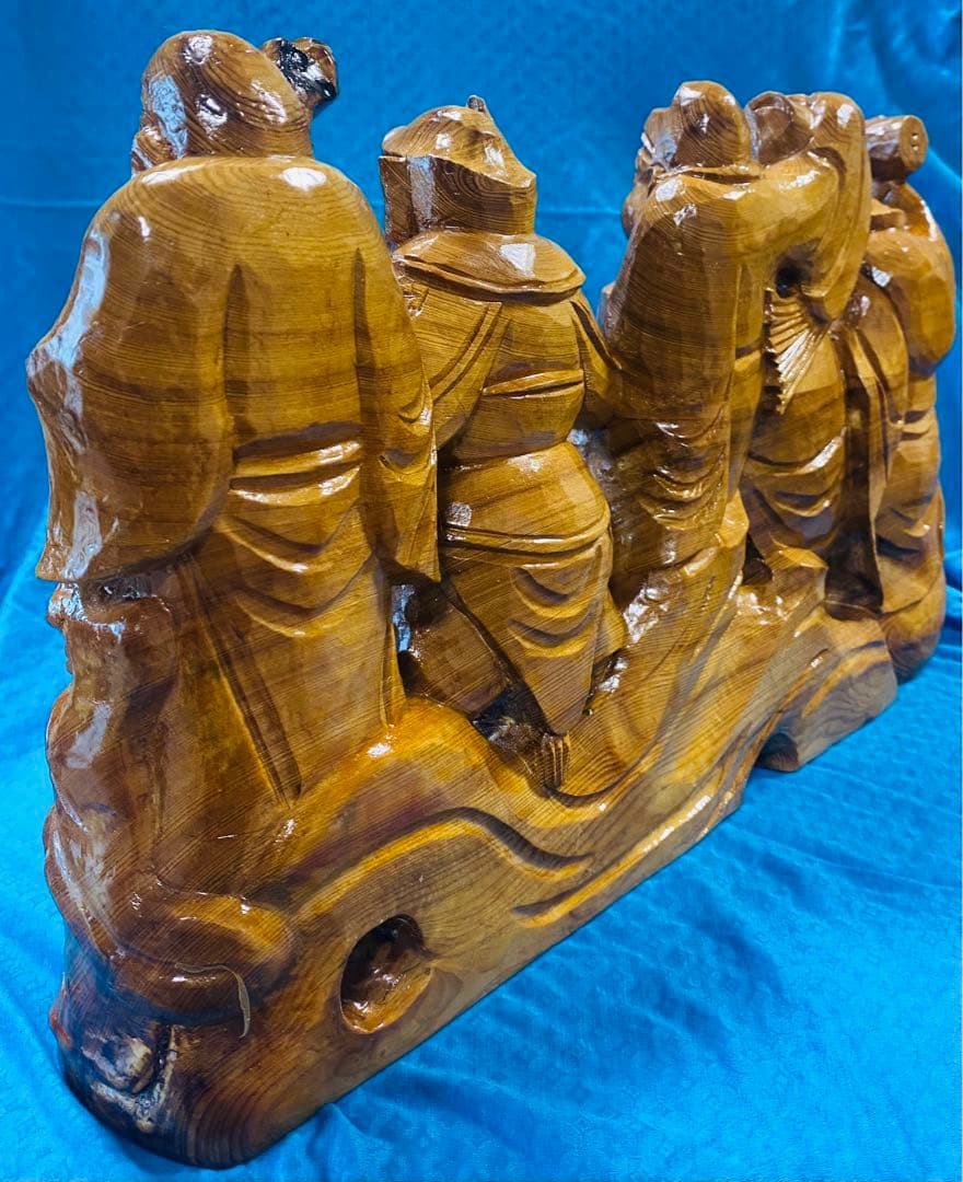一木彫り　七福神（横幅40cm）